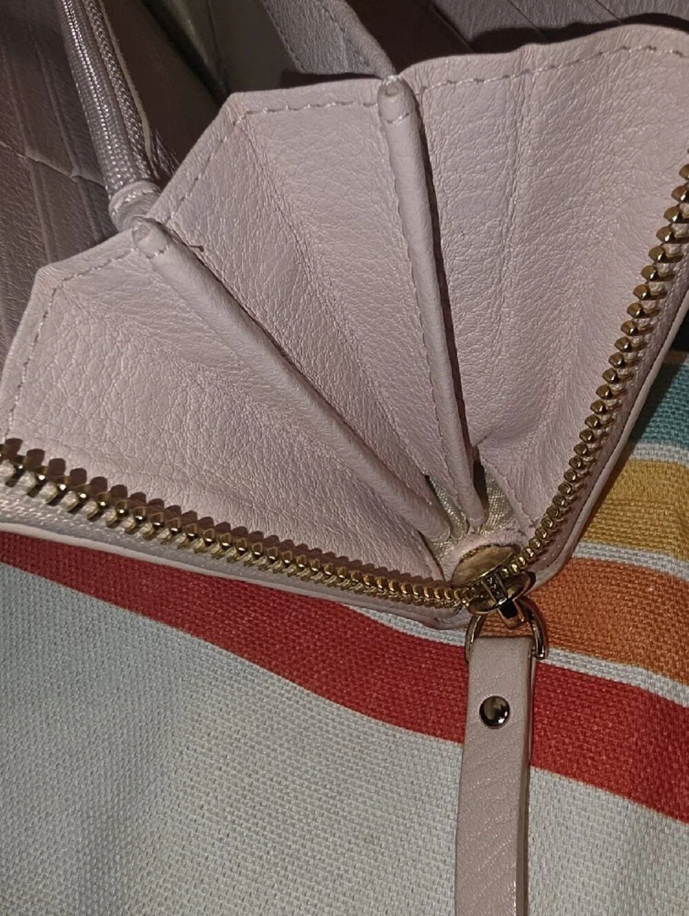 kate spade ♠️ Blush Pink Pebbled Zip Wallet
